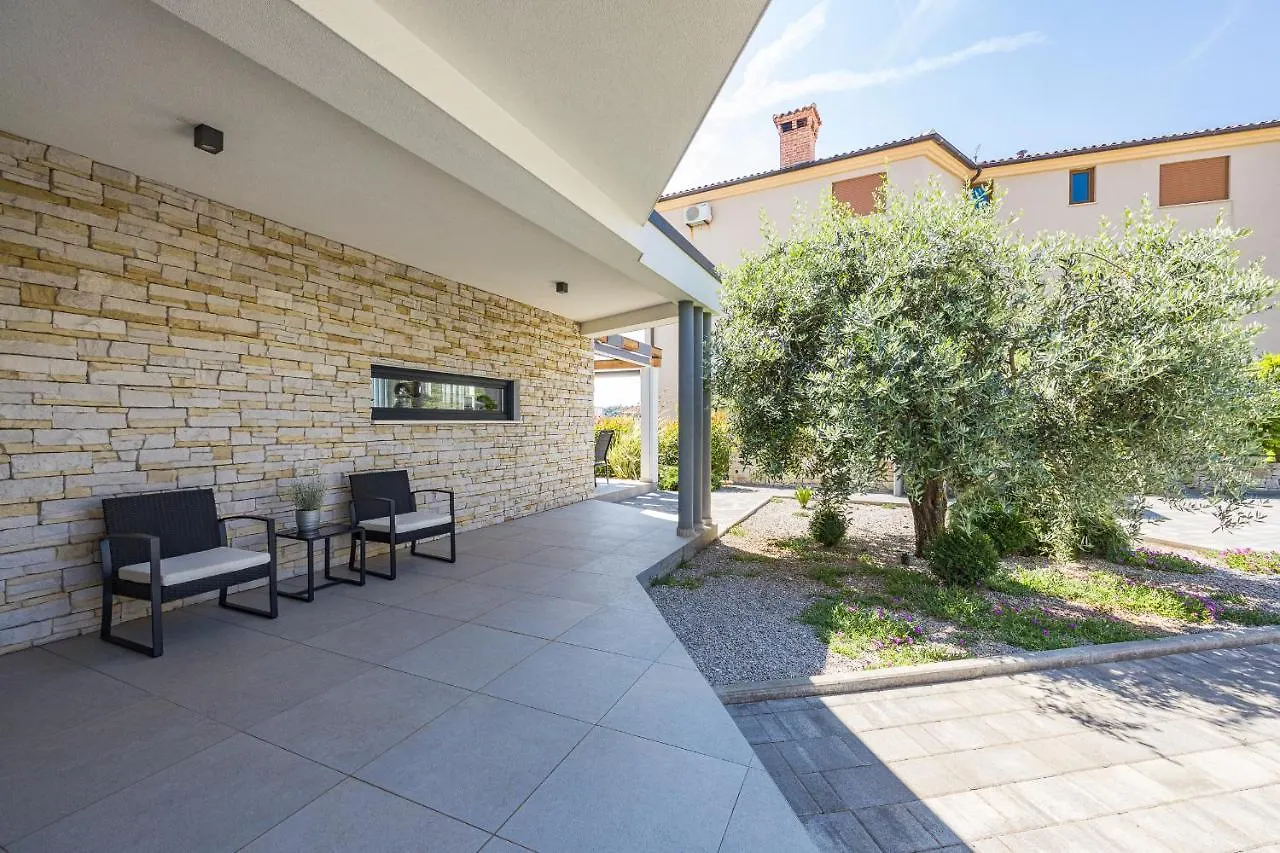 Villa Val Di Bora - Moderne 4 Sterne Ferienvilla Mit Pool, Meerblick, Grill Liznjan
